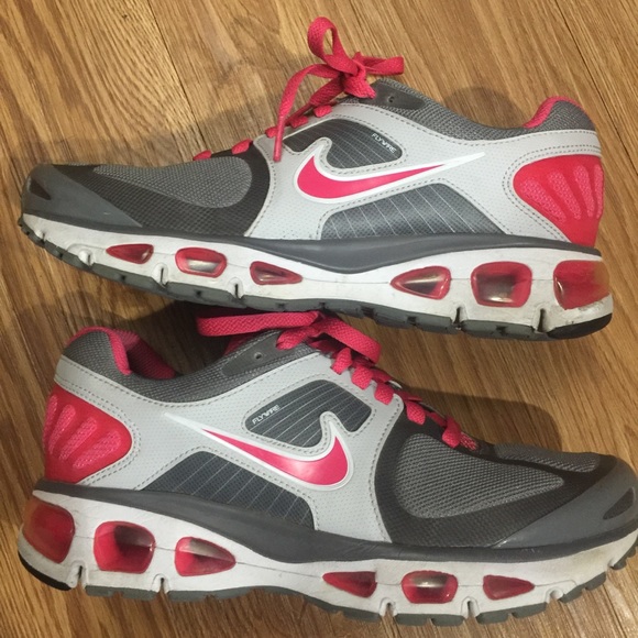 Nike Air Shoes - 👟Nike Air Trailwind Flywire Sneakers👟